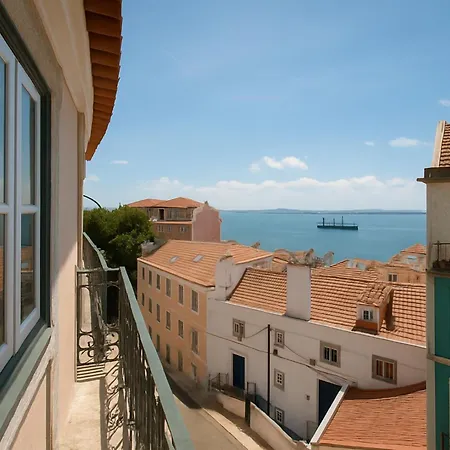 Portas Do Teatro شقة *